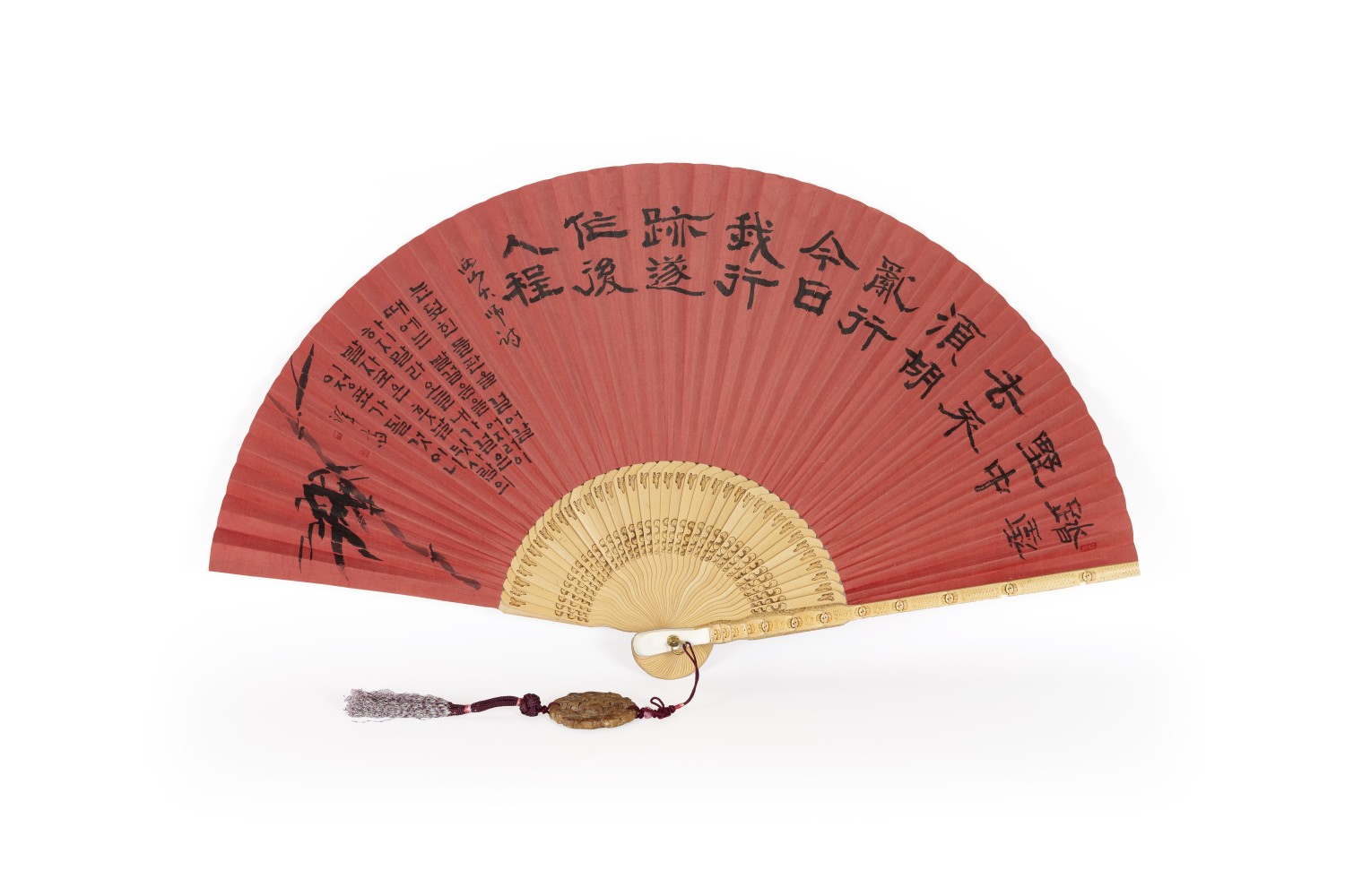 박인권作, 우각 합죽선  40 × 74 cm